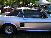 Ford Mustang I cabriolet, de 1965-1968 (photo prise a Tassin, 07-2012) (06)